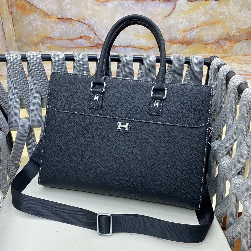 Hermes AAA Man Handbags WellDesigned 9563