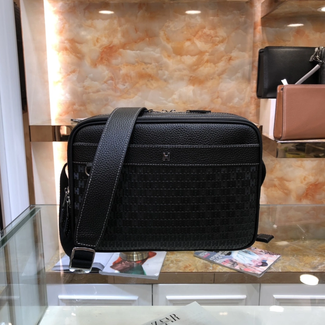 Hermes AAA Man Messenger Bags Bold 5546