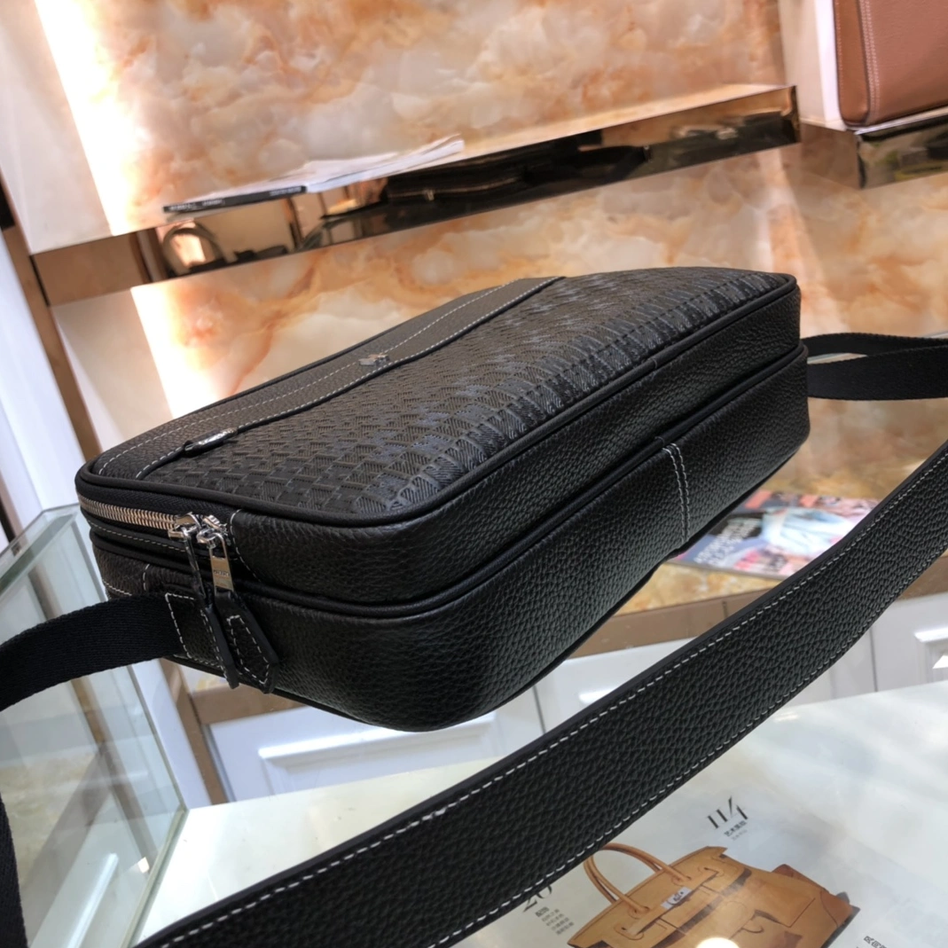 Hermes AAA Man Messenger Bags Bold 5546