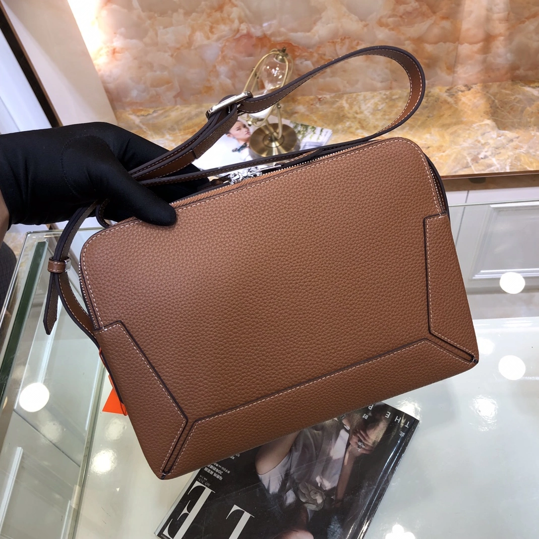 Hermes AAA Man Messenger Bags Durable 5342
