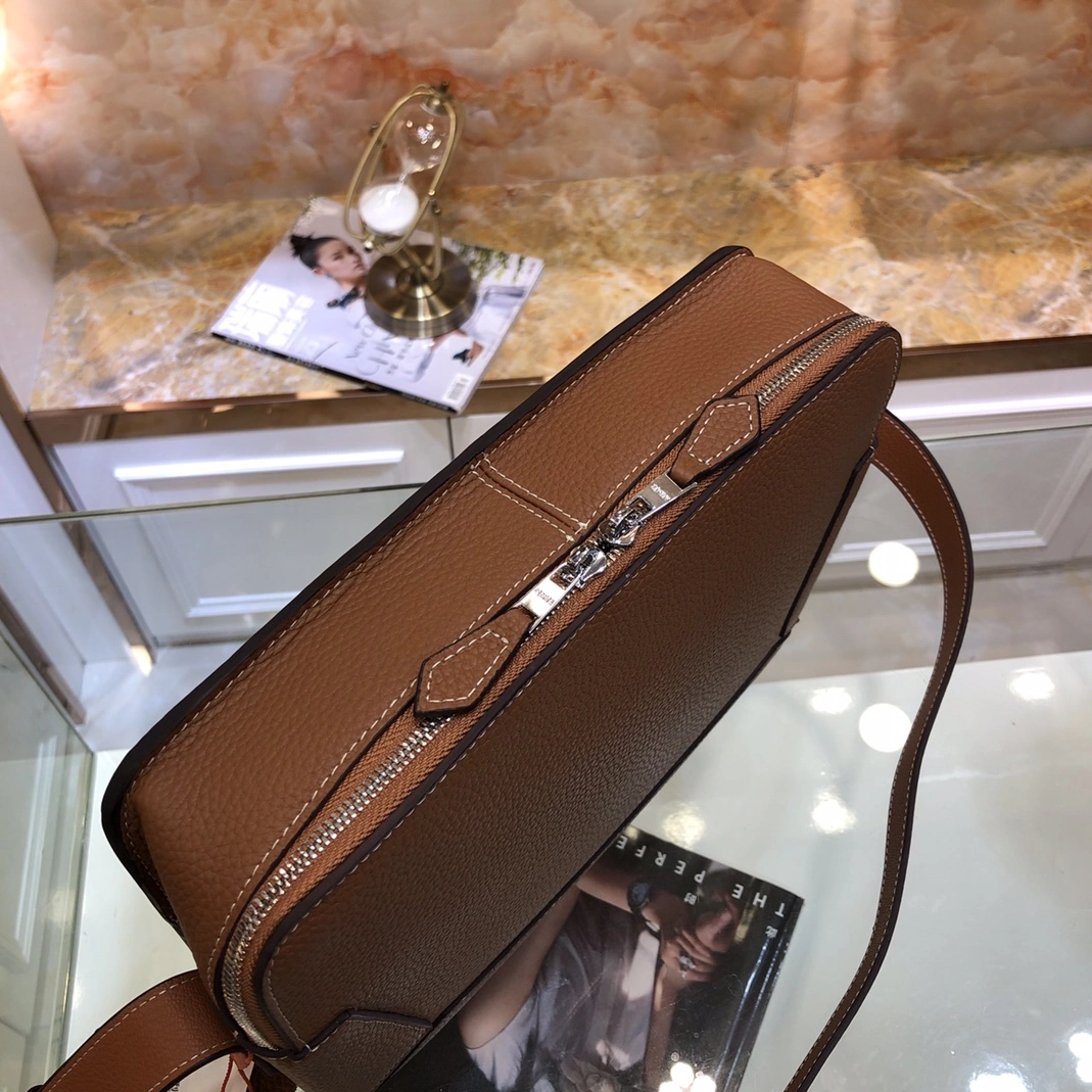 Hermes AAA Man Messenger Bags Durable 5342