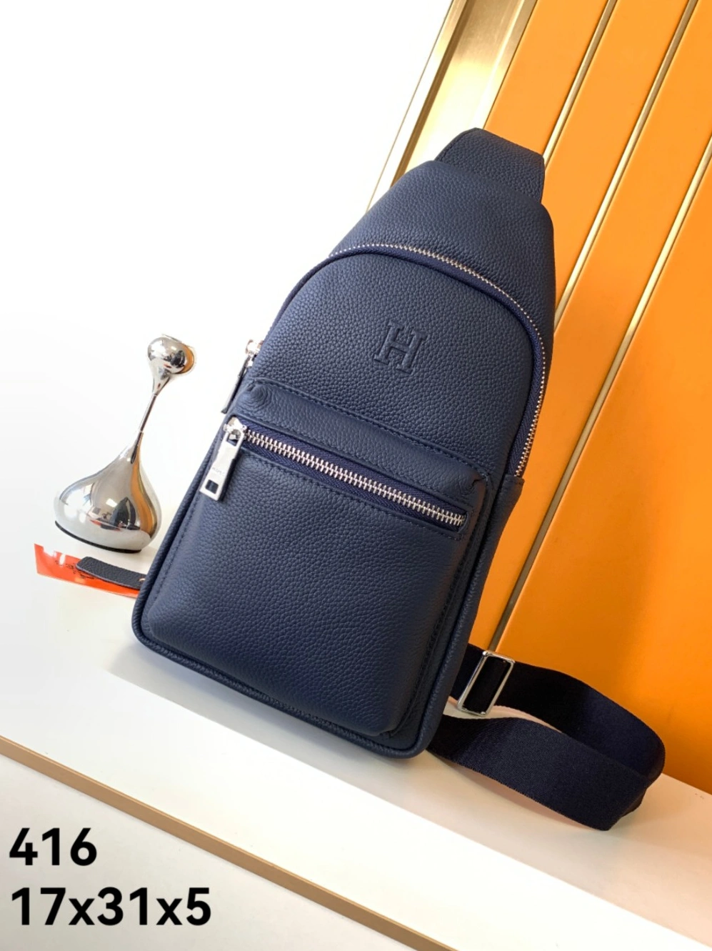 Hermes AAA Man Messenger Bags Flexible 6274