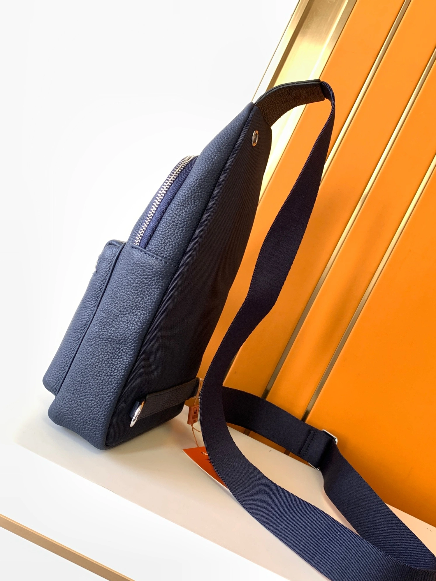 Hermes AAA Man Messenger Bags Flexible 6274