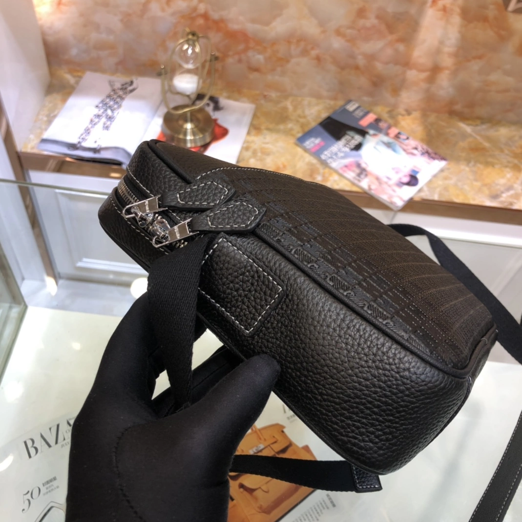 Hermes AAA Man Messenger Bags Flexible 8000