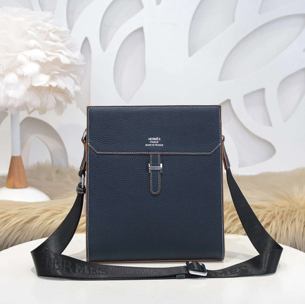 Hermes AAA Man Messenger Bags HighQuality 1561