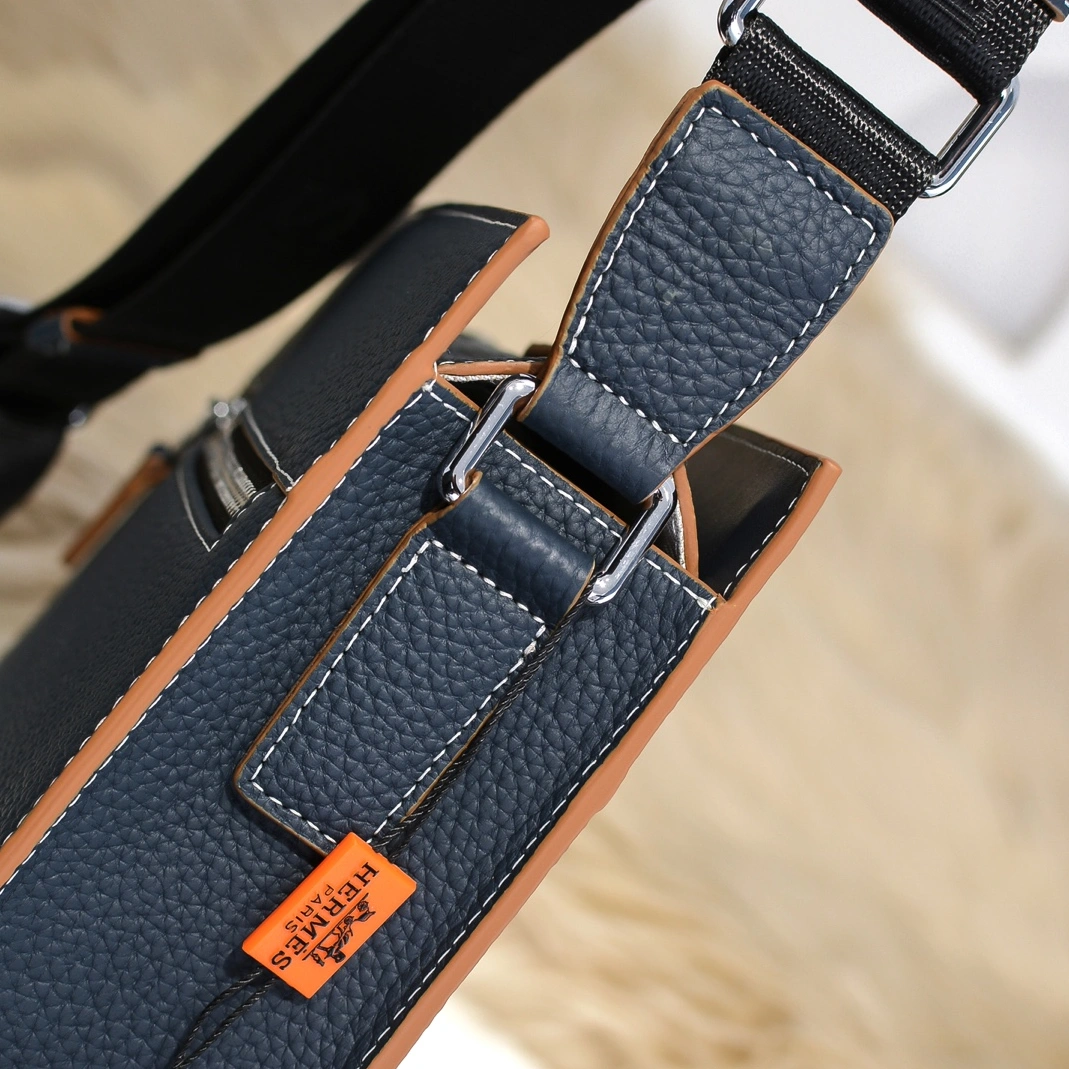 Hermes AAA Man Messenger Bags HighQuality 1561
