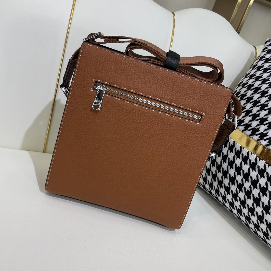 Hermes AAA Man Messenger Bags Modern 968