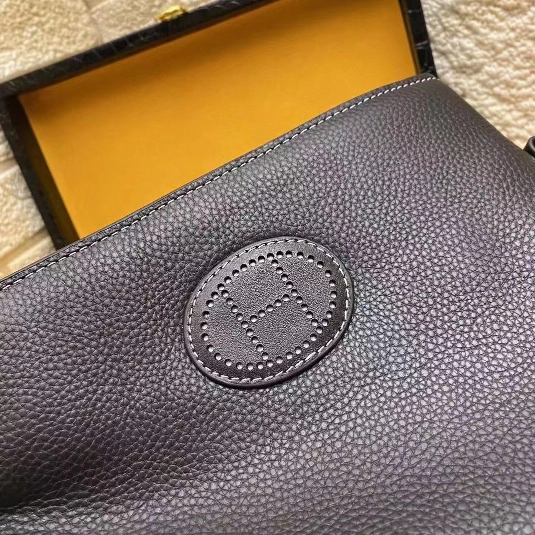 Hermes AAA Man Messenger Bags Resilient 8278
