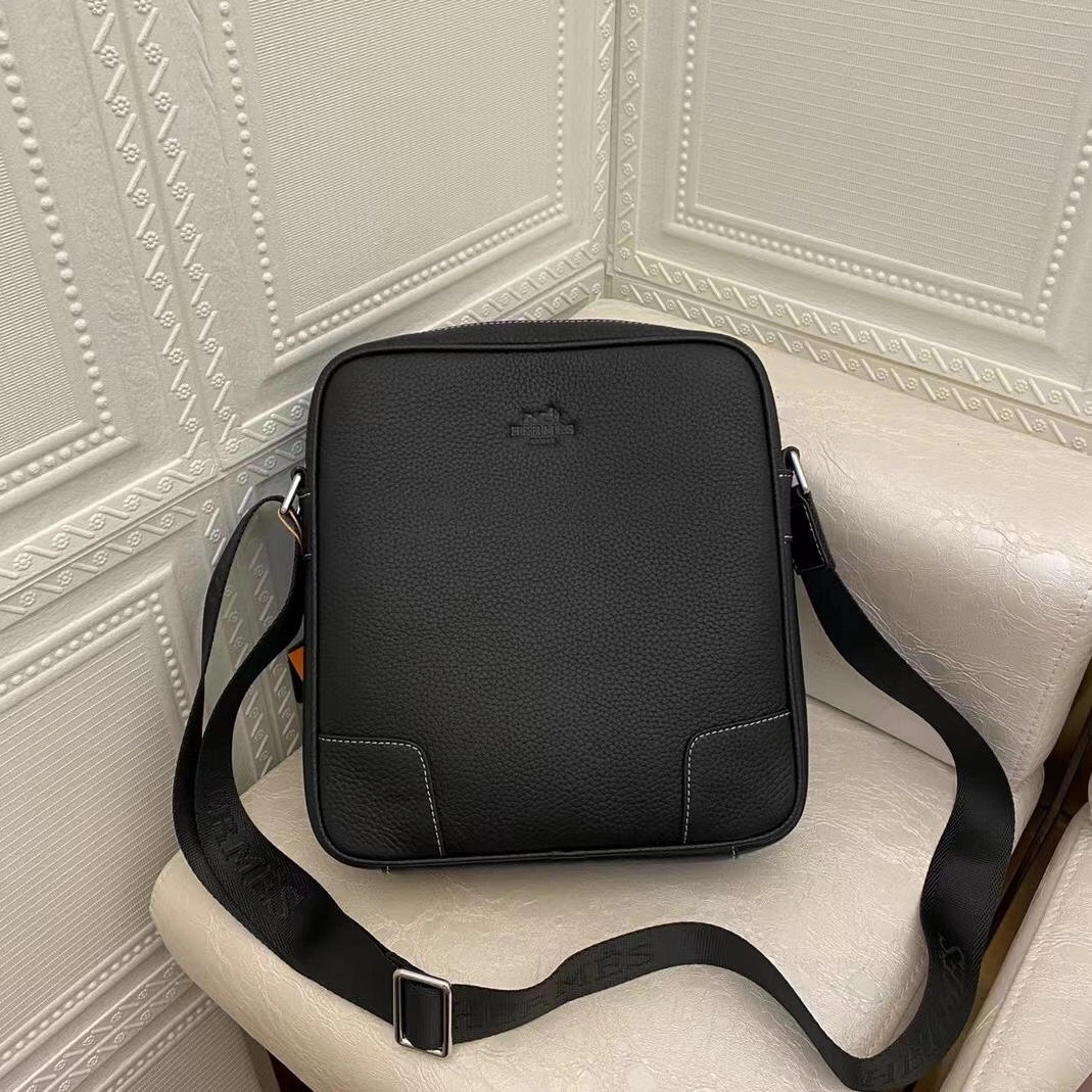 Hermes AAA Man Messenger Bags Trendsetting 118