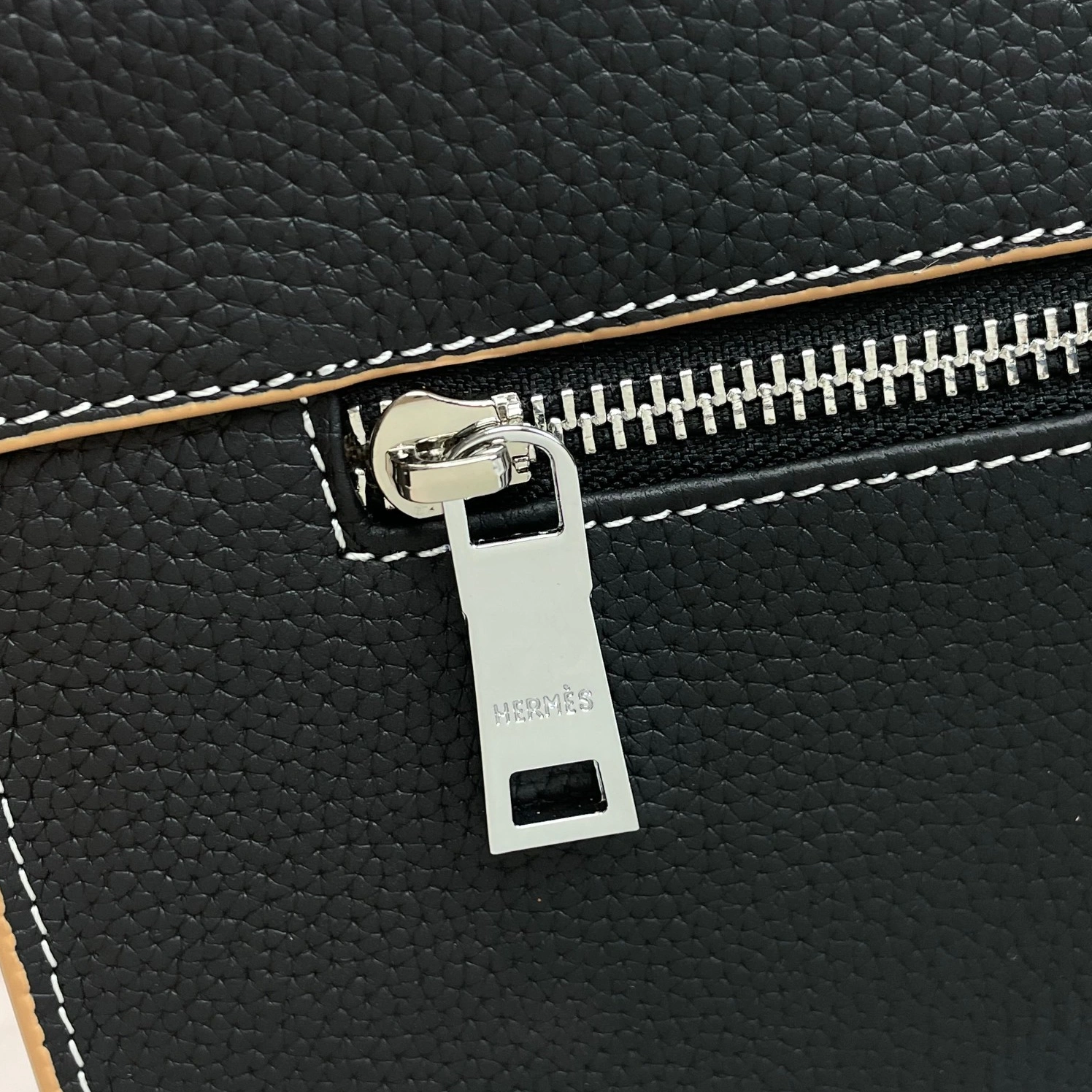 Hermes AAA Man Wallets Cozy 6040