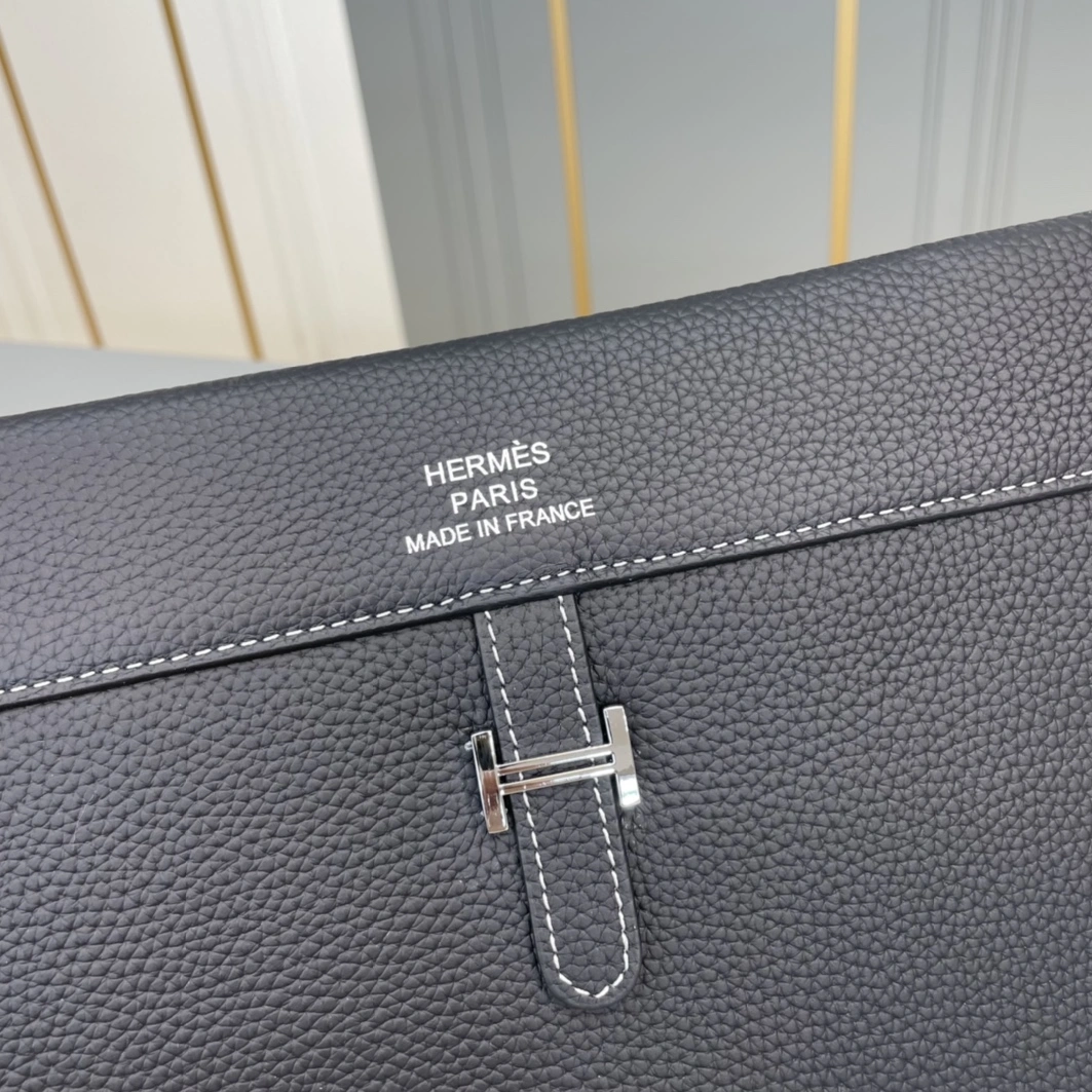 Hermes AAA Man Wallets Durable 5840