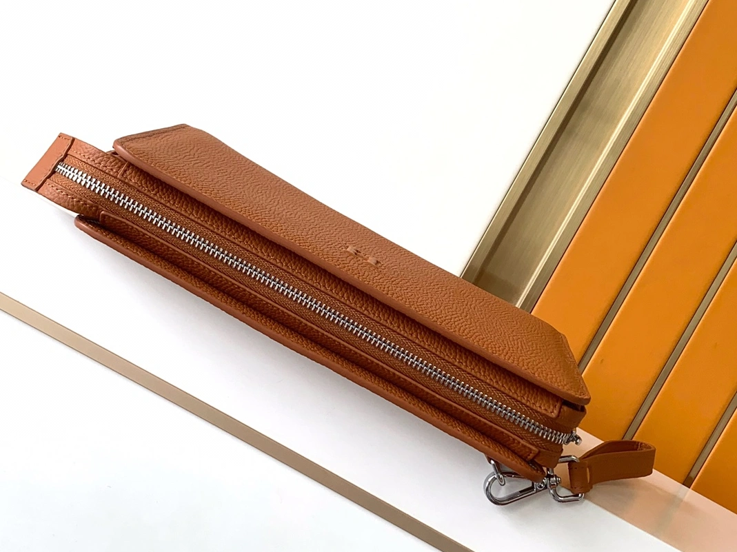 Hermes AAA Man Wallets Reliable 9621