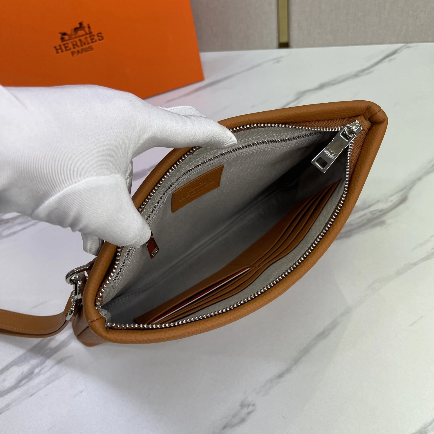 Hermes AAA Man Wallets Sleek 9962