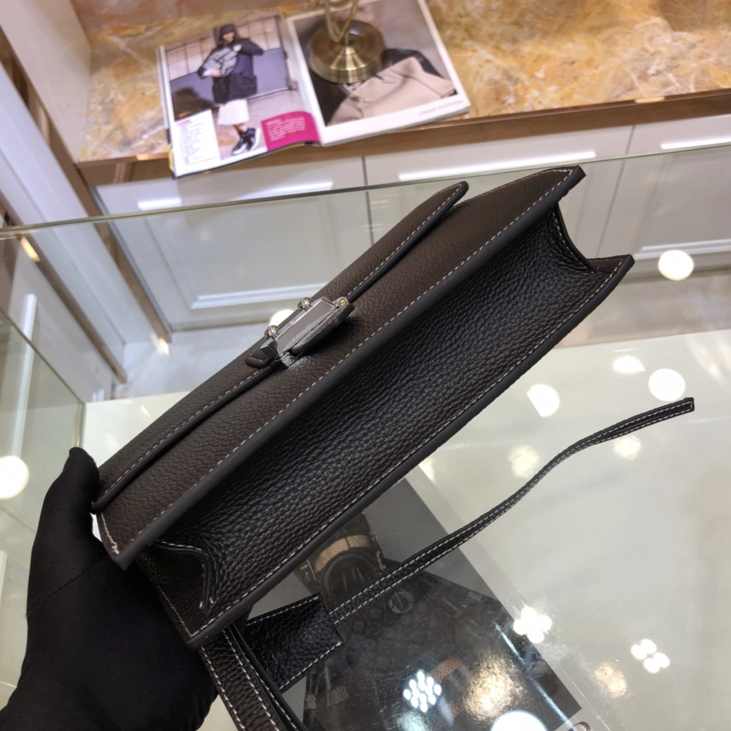 Hermes AAA Man Wallets Stylish 8244