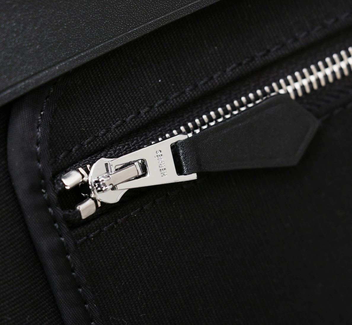 Hermes AAA Quality Backpacks Soft 5671
