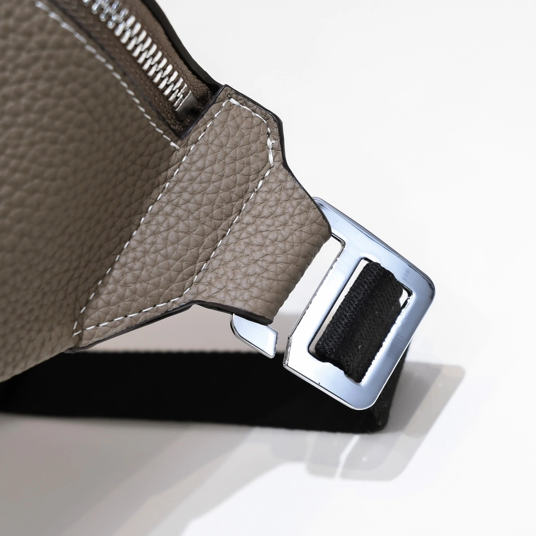 Hermes AAA Quality Belt Bags For Men EasyMatch 2648