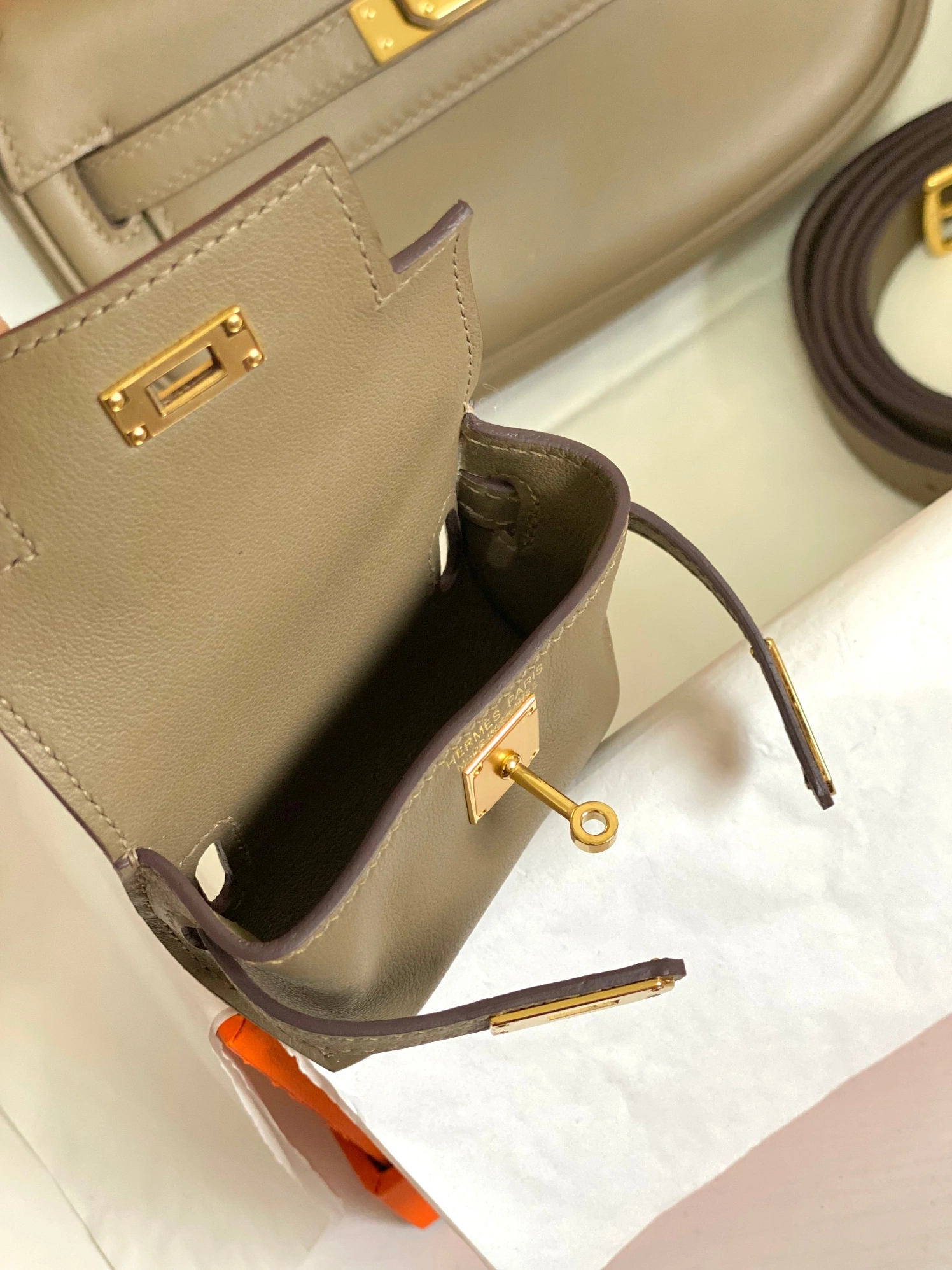 Hermes AAA Quality Belt Bags For Women Fashionable 8650