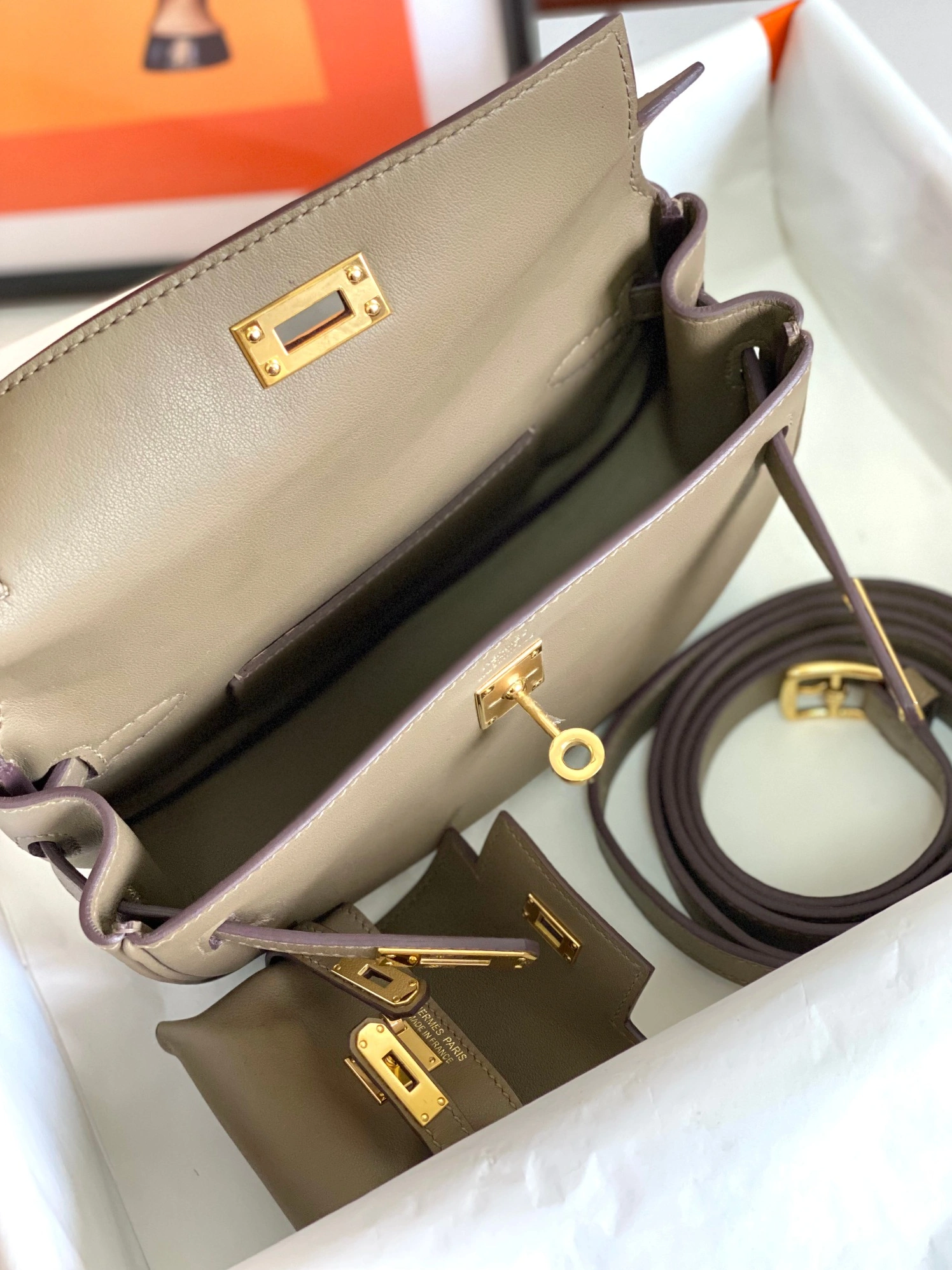 Hermes AAA Quality Belt Bags For Women Fashionable 8650
