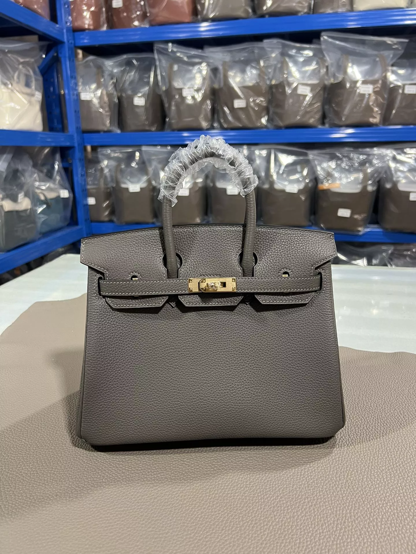 Hermes AAA Quality Handbags For Women Bold 222