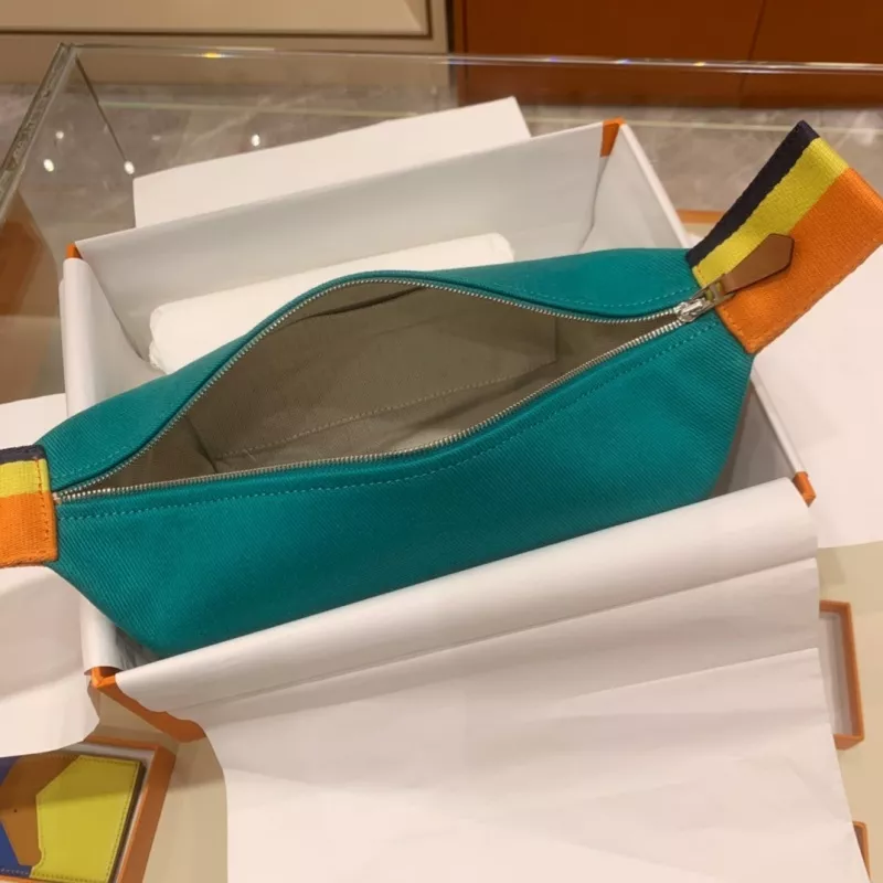 Hermes AAA Quality Handbags For Women Breathable 6717