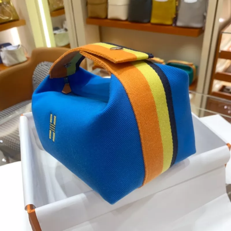Hermes AAA Quality Handbags For Women Comfortable 8846