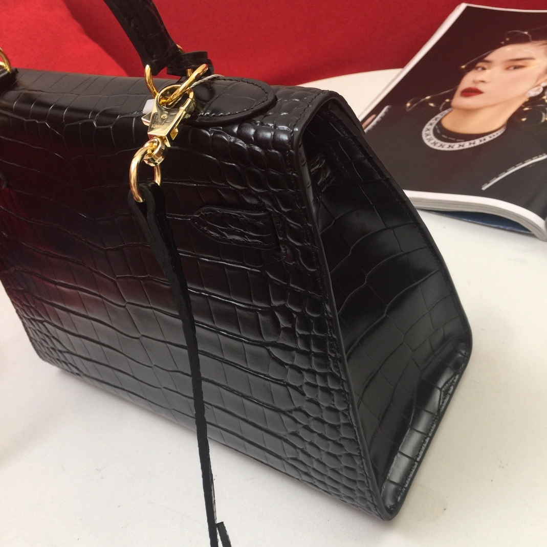 Hermes AAA Quality Handbags For Women Cozy 8325