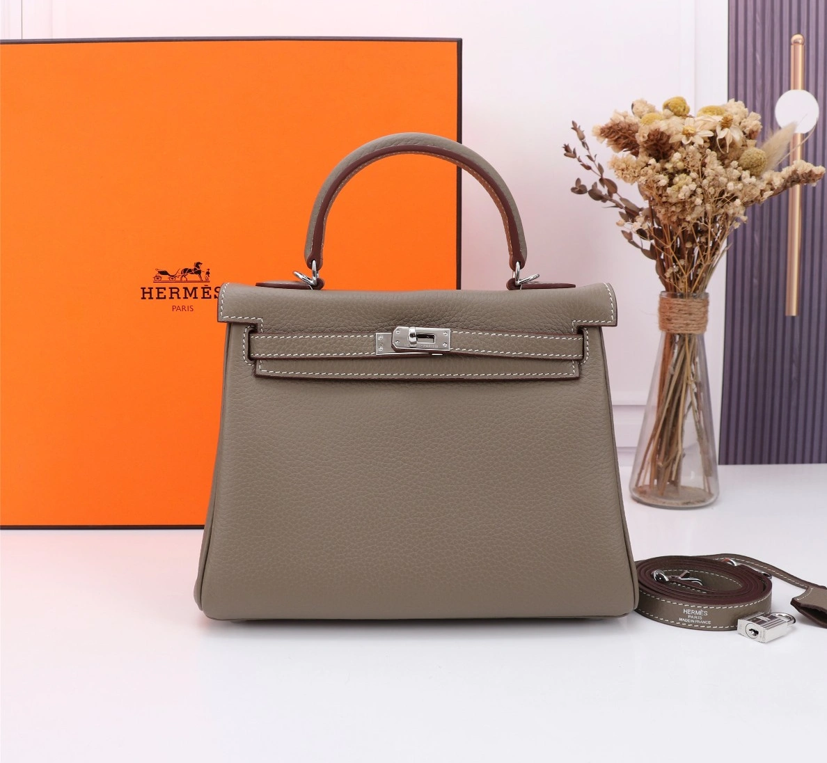 Hermes AAA Quality Handbags For Women DailyWear 4336