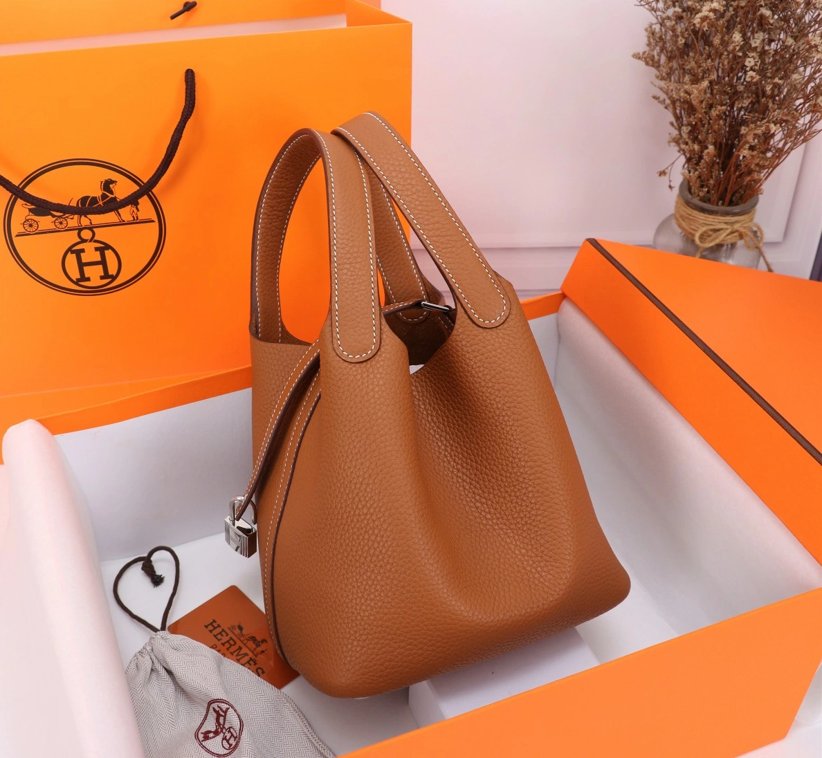 Hermes AAA Quality Handbags For Women Durable 519