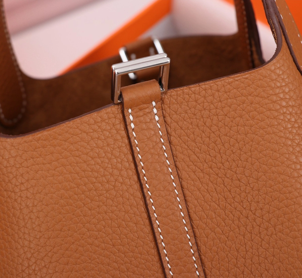 Hermes AAA Quality Handbags For Women Durable 519