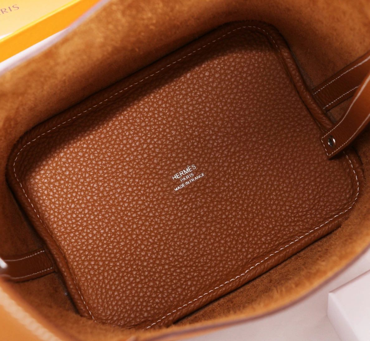 Hermes AAA Quality Handbags For Women Durable 519