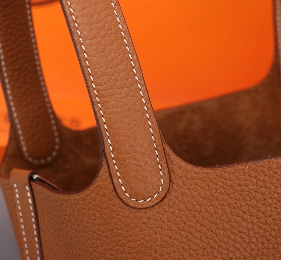 Hermes AAA Quality Handbags For Women Durable 519