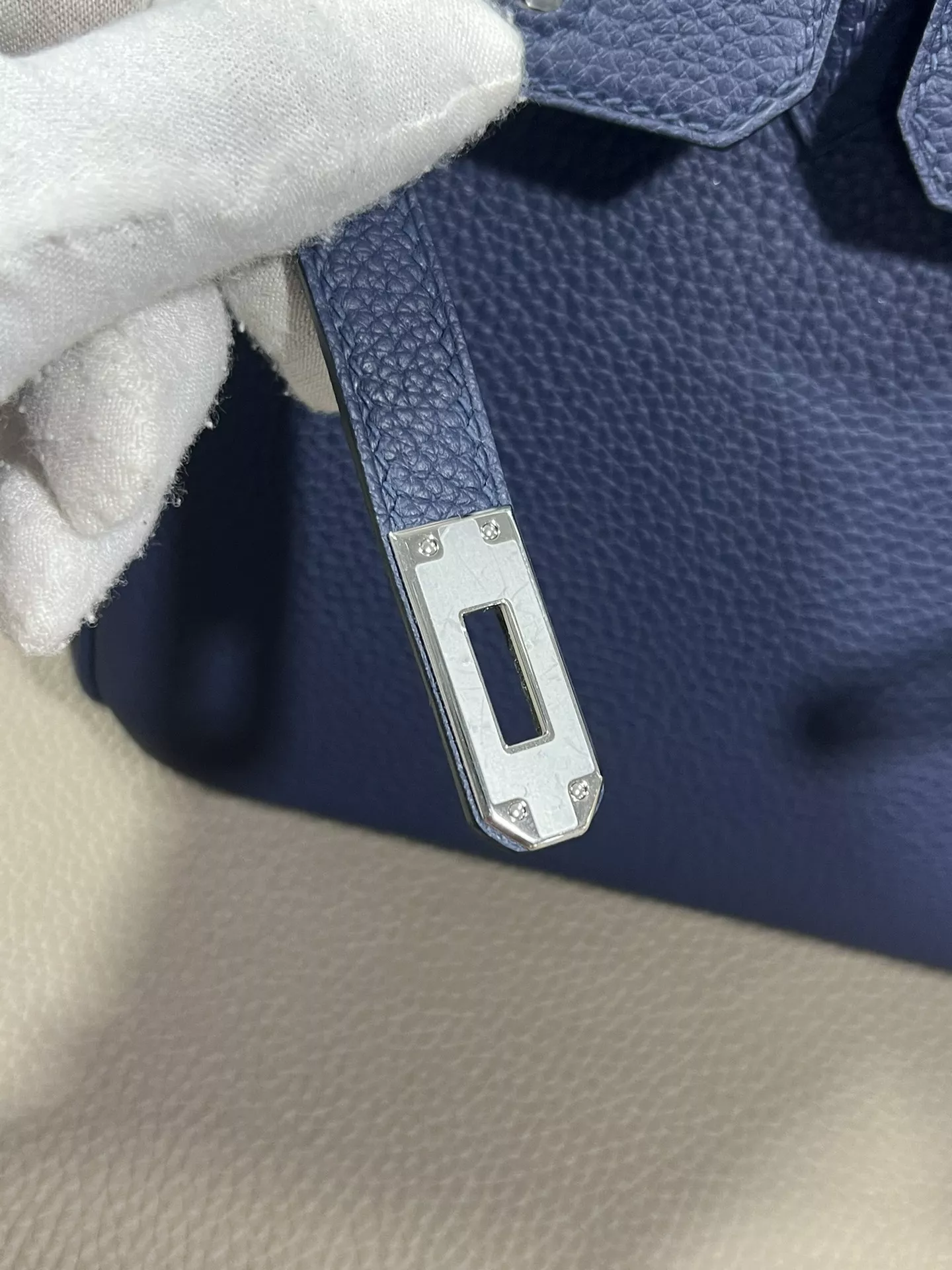 Hermes AAA Quality Handbags For Women Durable 8050
