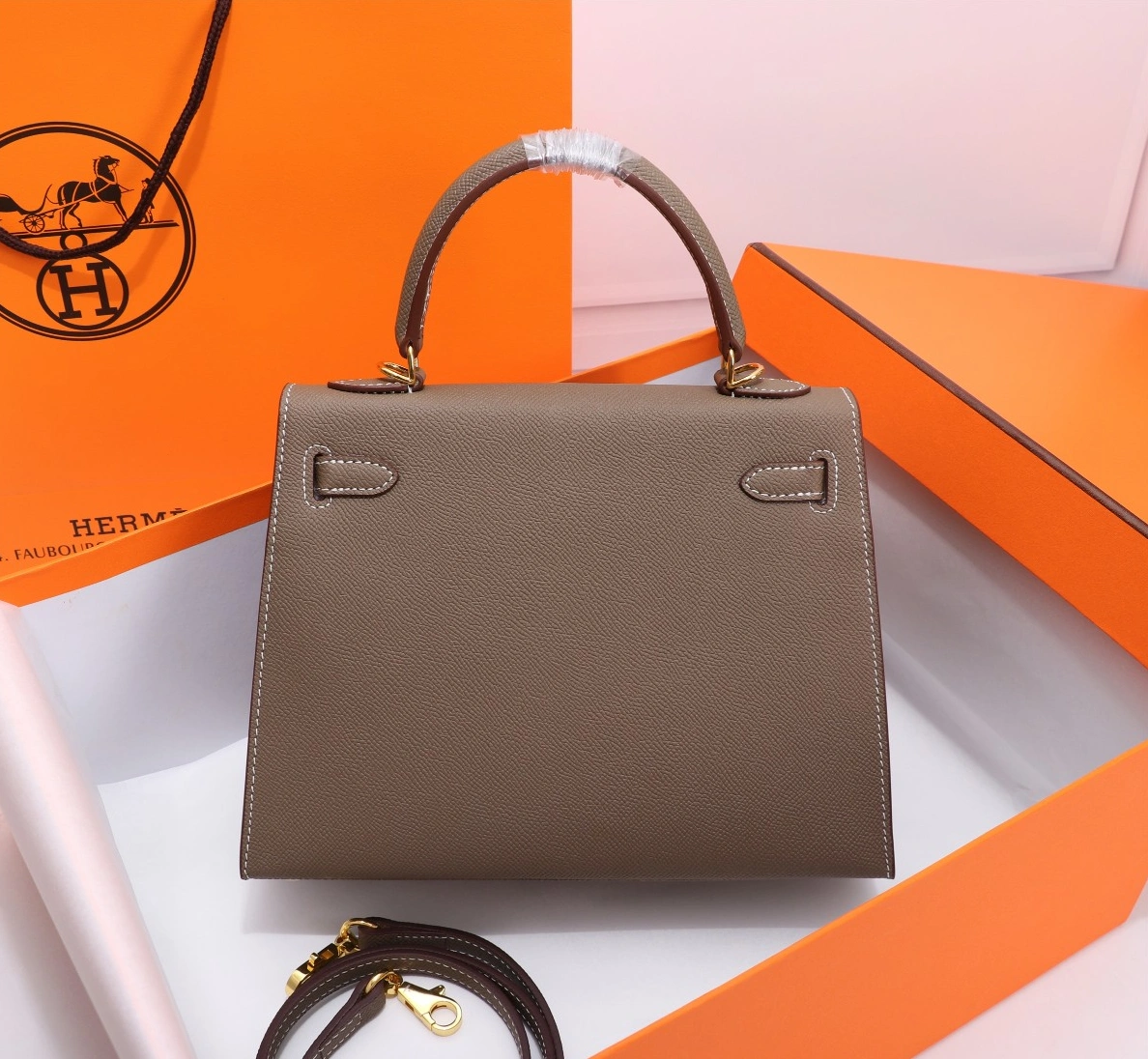 Hermes AAA Quality Handbags For Women EasyMatch 3835
