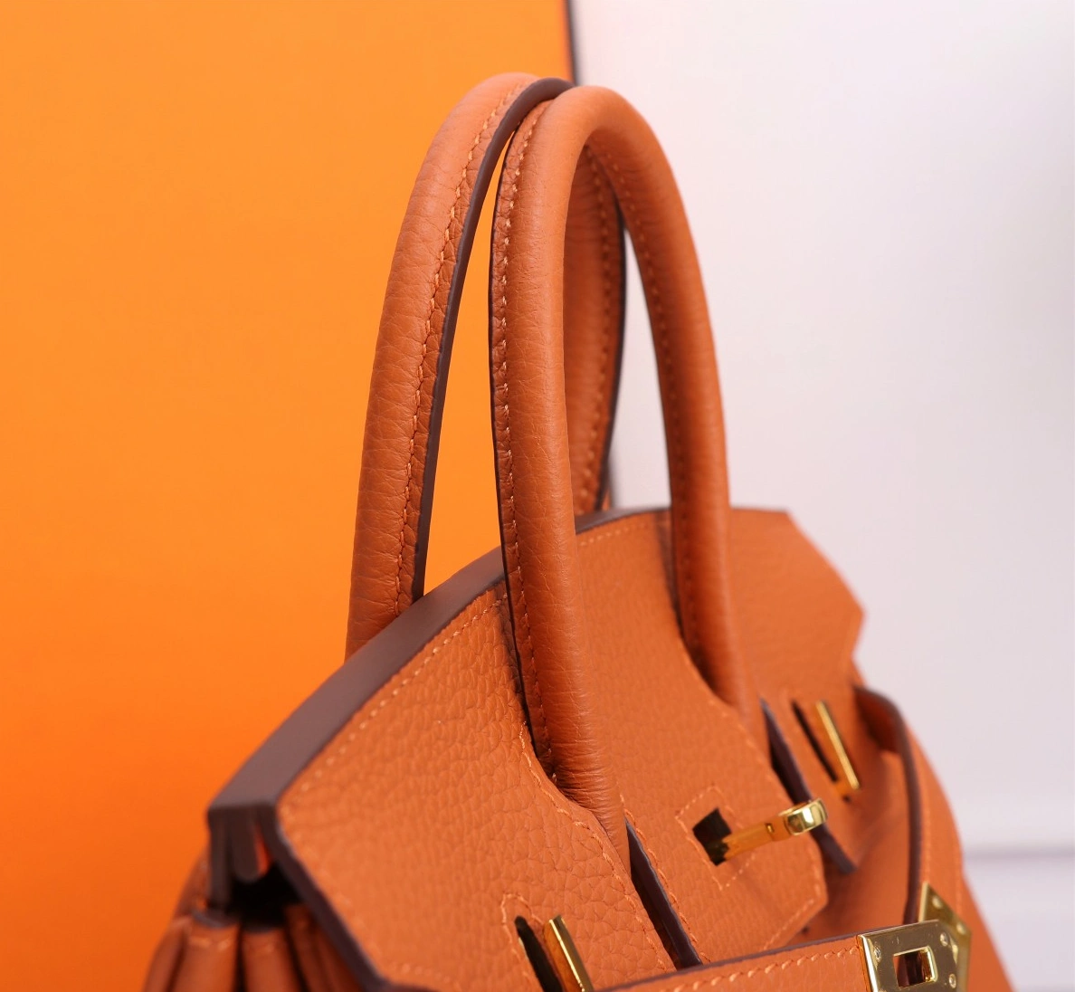 Hermes AAA Quality Handbags For Women Elegant 6566