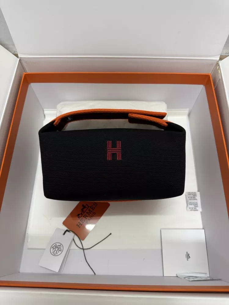 Hermes AAA Quality Handbags For Women EyeCatching 2776