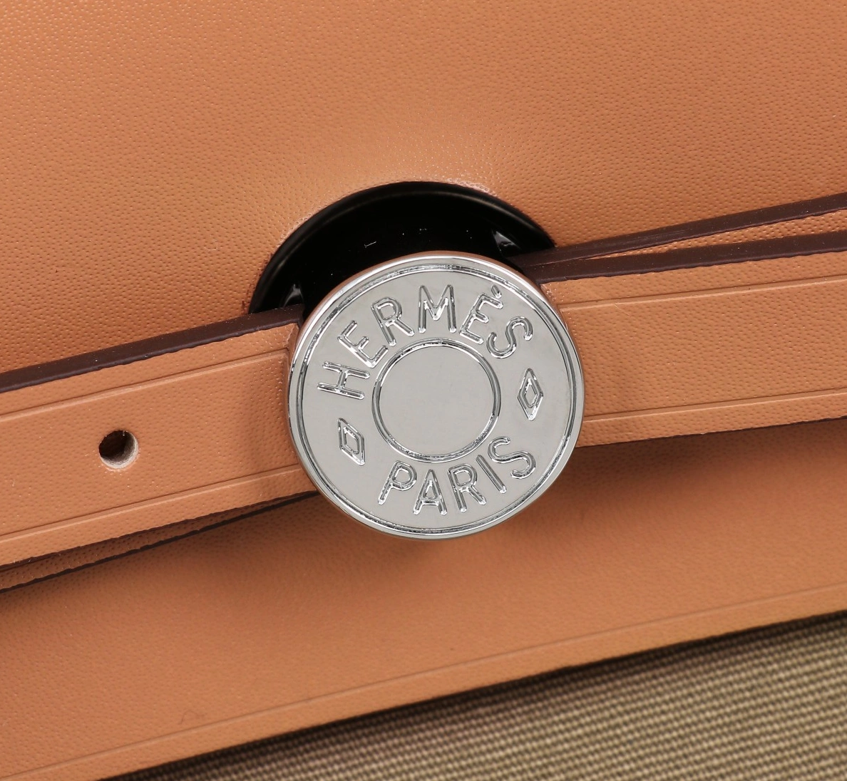 Hermes AAA Quality Handbags For Women EyeCatching 3386
