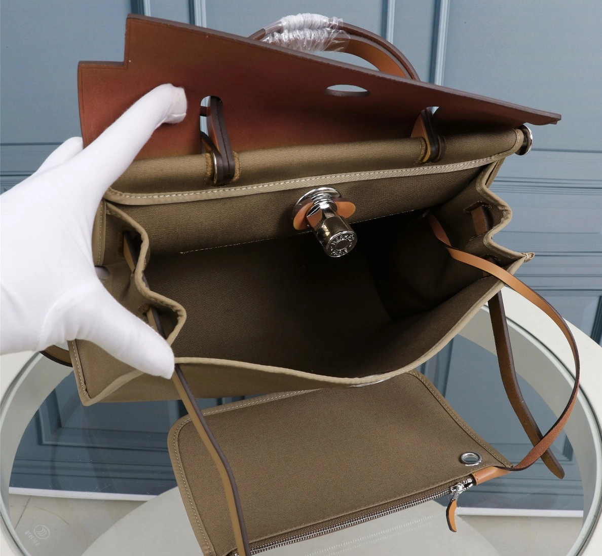 Hermes AAA Quality Handbags For Women EyeCatching 3386