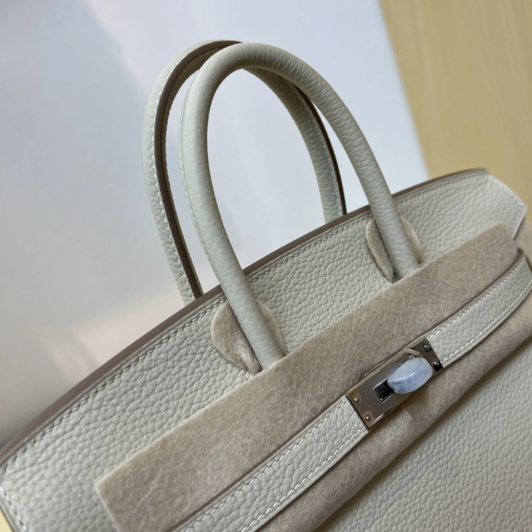 Hermes AAA Quality Handbags For Women EyeCatching 6363