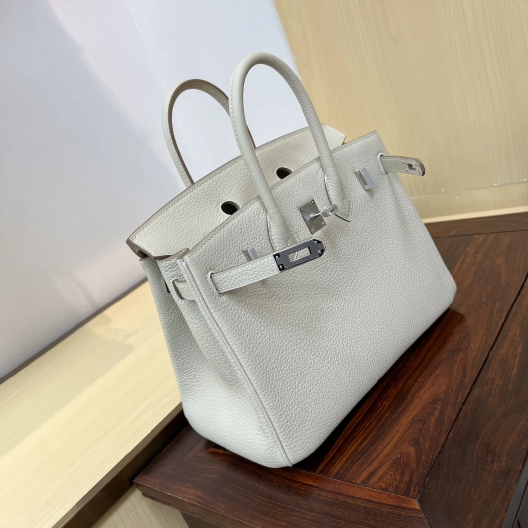 Hermes AAA Quality Handbags For Women EyeCatching 6363