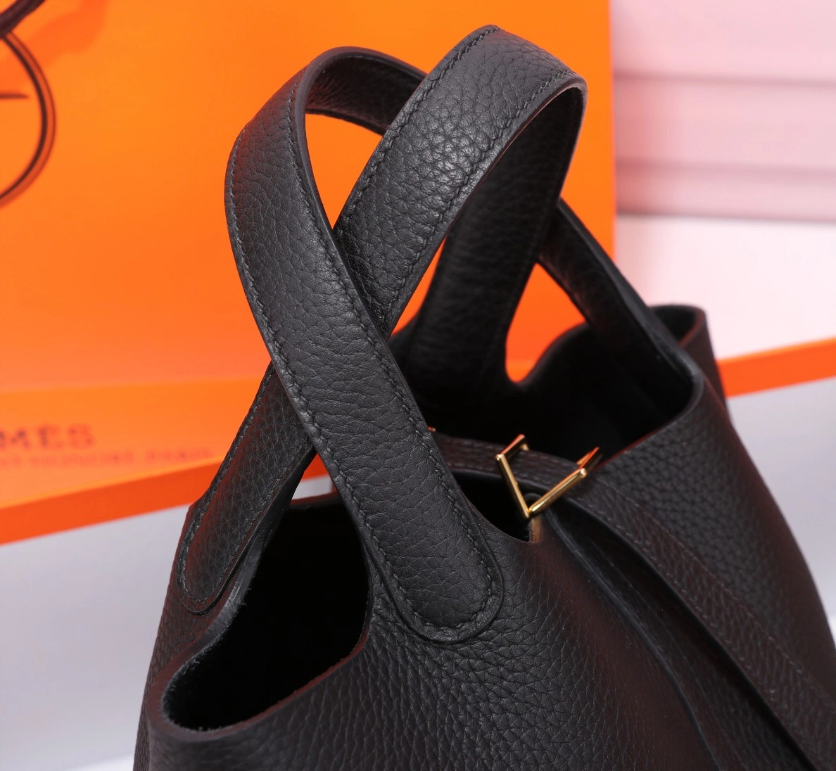 Hermes AAA Quality Handbags For Women GoAnywhere 8062