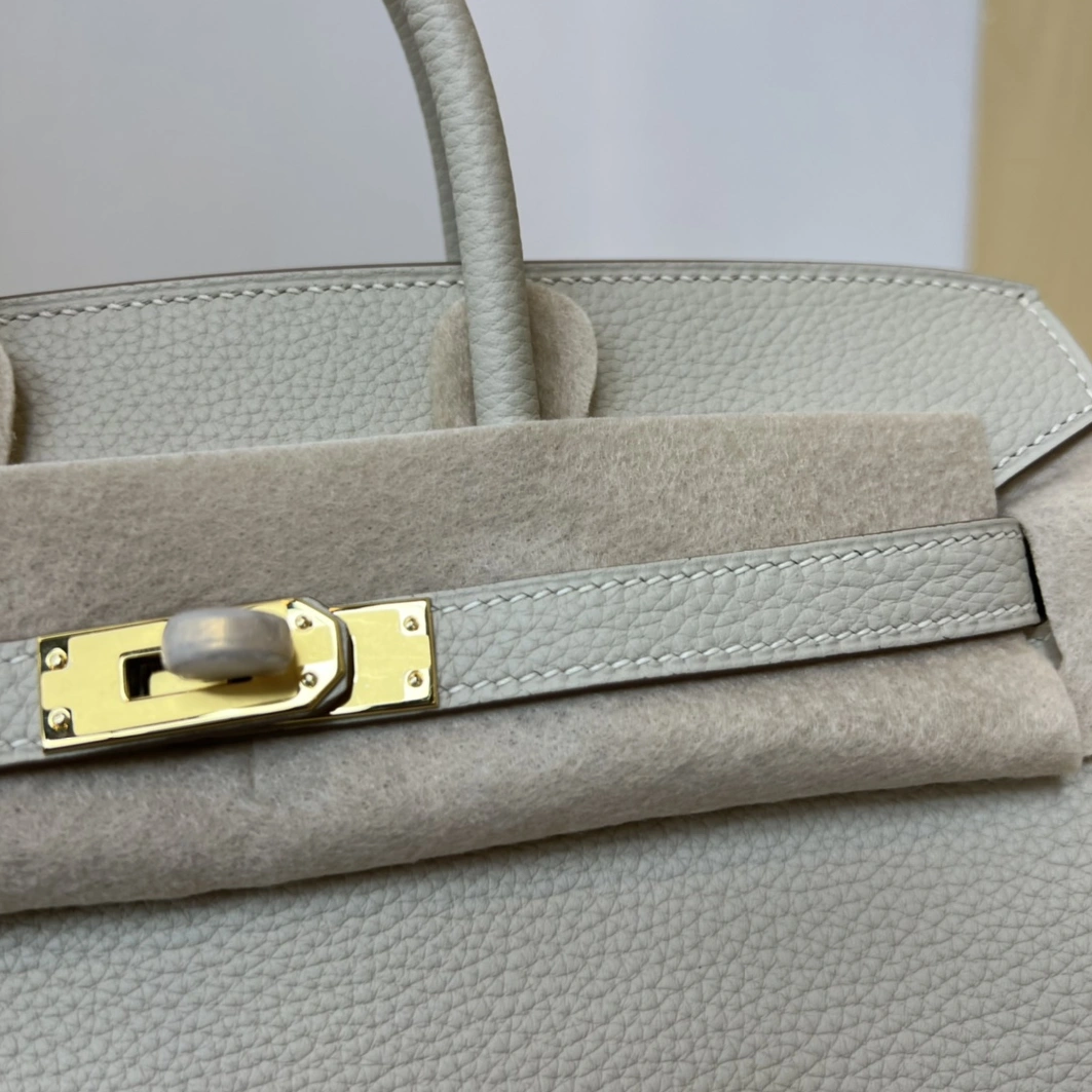 Hermes AAA Quality Handbags For Women Lightweight 479