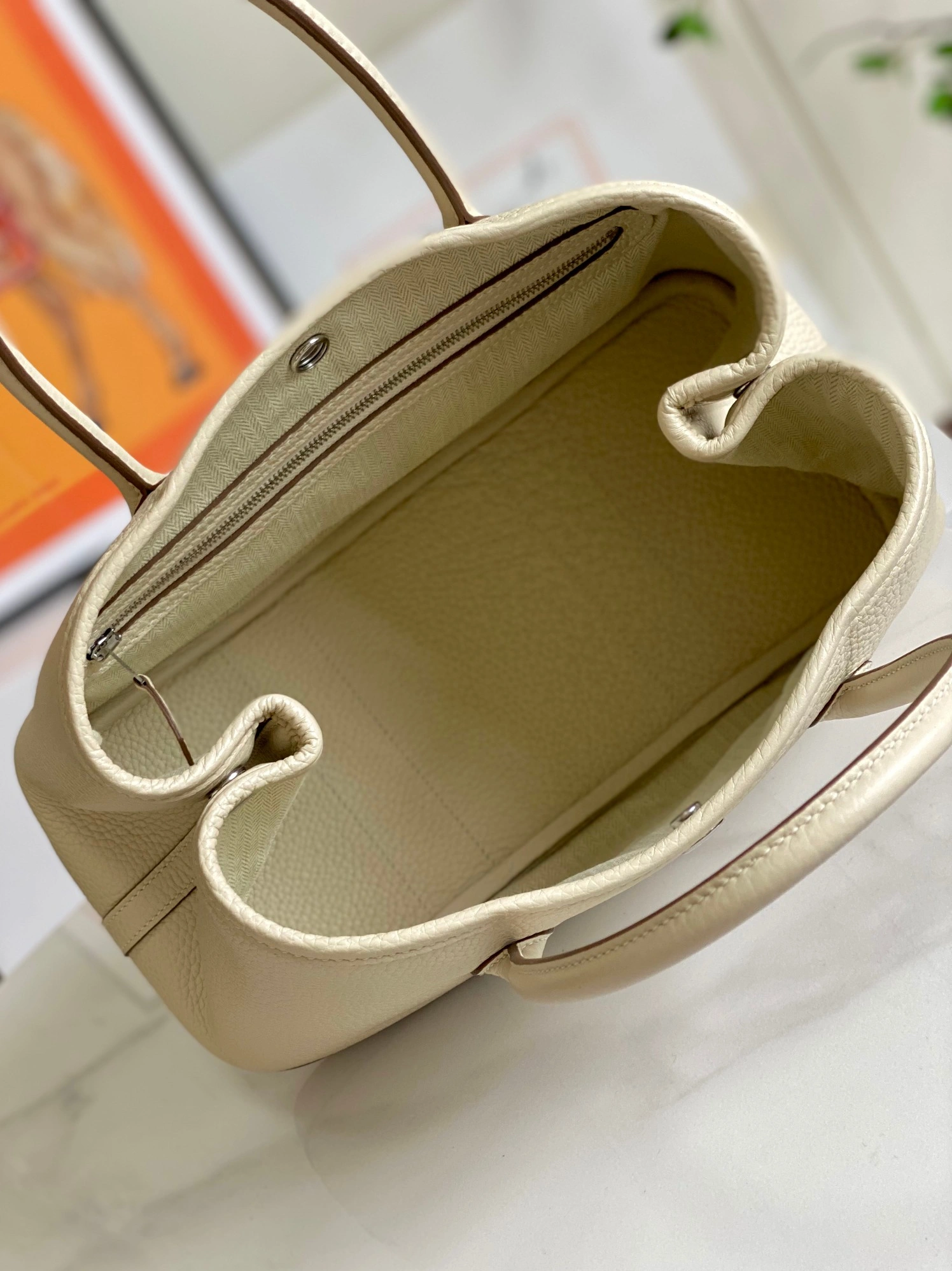 Hermes AAA Quality Handbags For Women Minimalist 4548