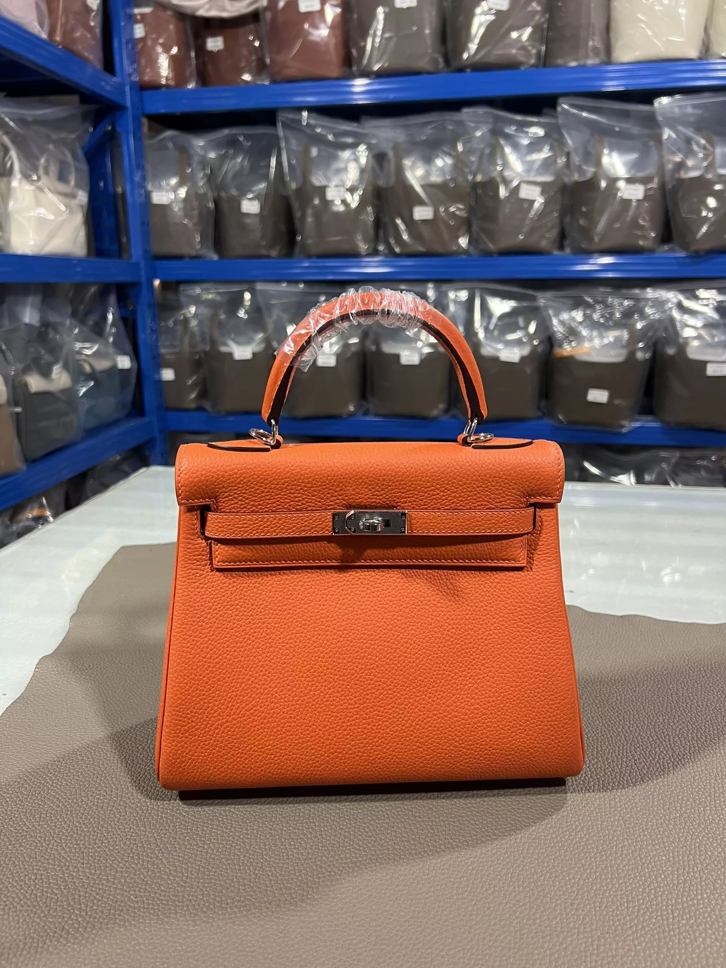 Hermes AAA Quality Handbags For Women ModernLook 2151