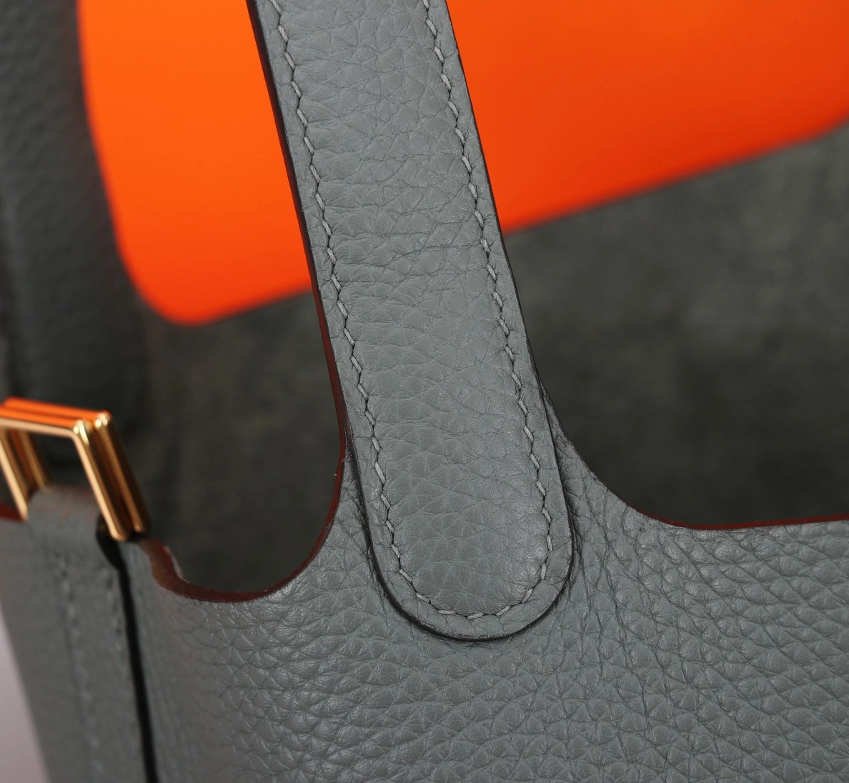 Hermes AAA Quality Handbags For Women Practical 2964