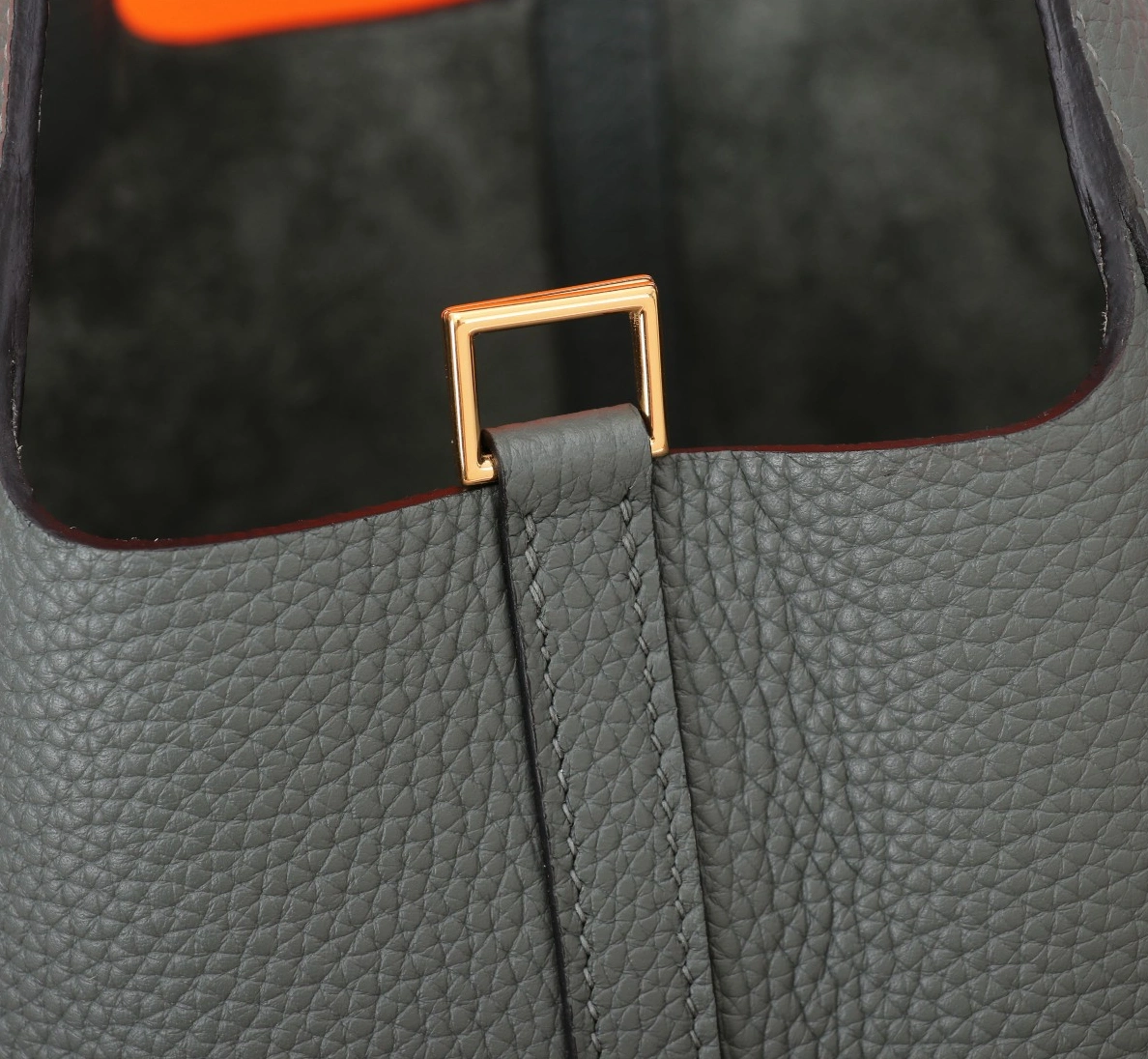Hermes AAA Quality Handbags For Women Practical 2964