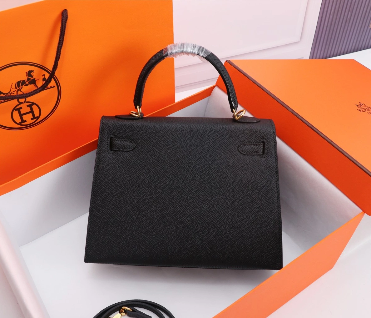 Hermes AAA Quality Handbags For Women Sleek 7514
