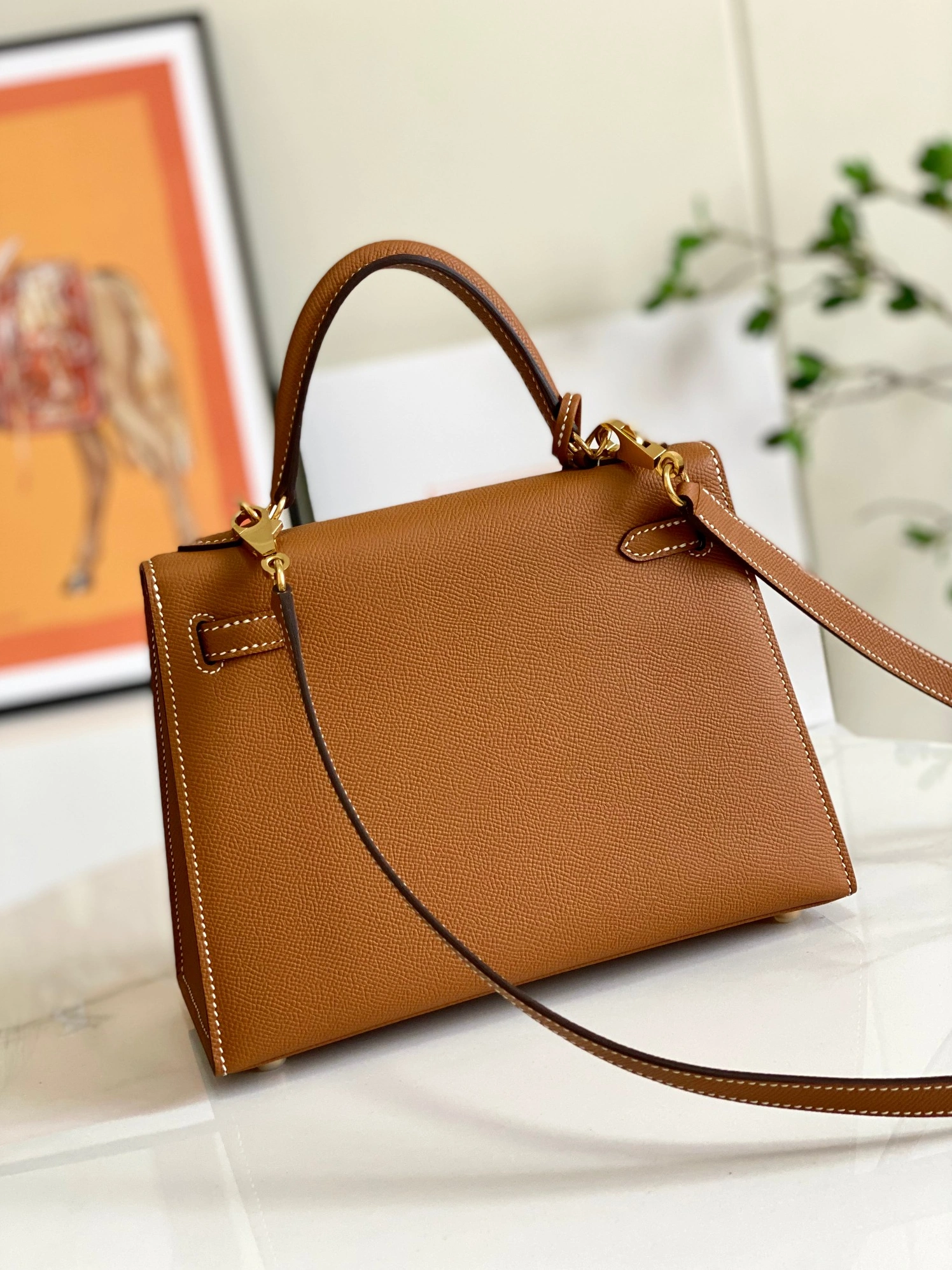 Hermes AAA Quality Handbags For Women Sleek 9631