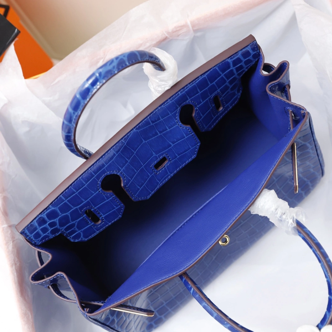 Hermes AAA Quality Handbags For Women Soft 309
