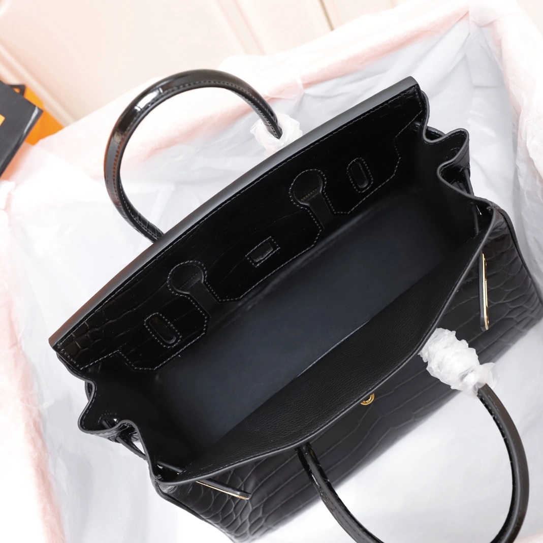 Hermes AAA Quality Handbags For Women Soft 9676