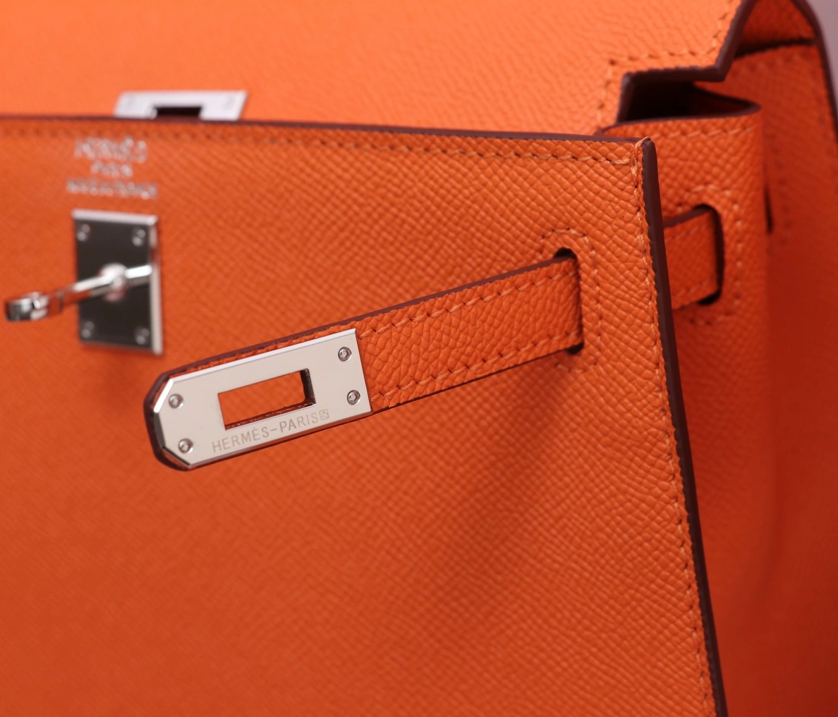 Hermes AAA Quality Handbags For Women SportInspired 5437